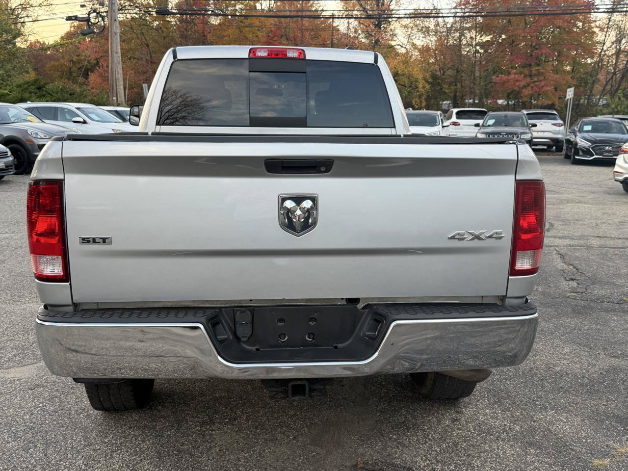 Used 2011 RAM 2500 SLT w/ Luxury Group AWD/4WD image 6