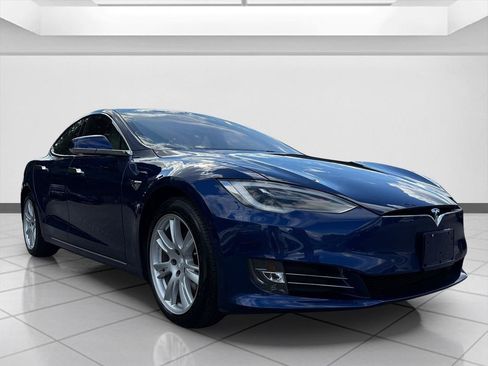 Used 2020 Tesla Model S Long Range AWD/4WD image 7