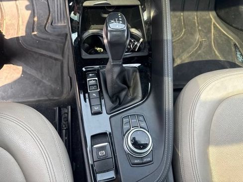 Used 2016 BMW X1 xDrive28i AWD/4WD image 16