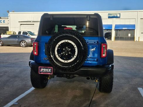 Certified 2023 Ford Bronco Badlands w/ Sasquatch Package AWD/4WD image 6
