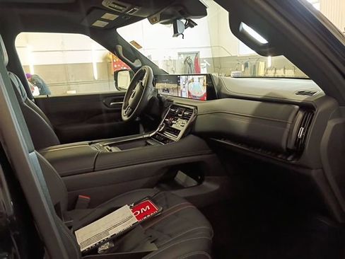 New 2026 Nissan Armada PRO-4X AWD/4WD image 11
