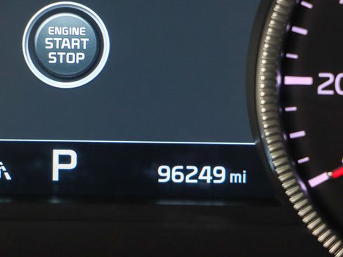 Used 2022 Kia Telluride SX image 16