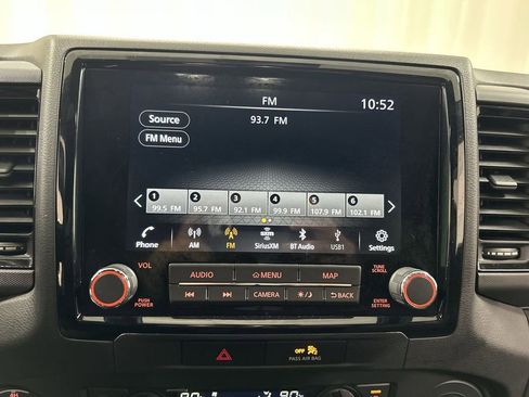 Used 2022 Nissan Frontier PRO-4X w/ Pro-4X Premium Package image 14