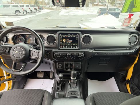 Used 2021 Jeep Wrangler Unlimited Sport image 14