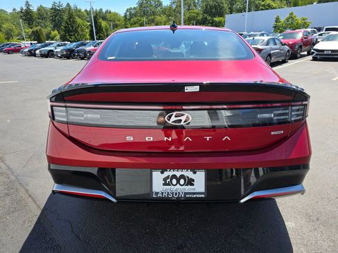 New 2025 Hyundai Sonata SEL image 5