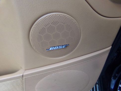 Used 2005 Porsche Cayenne S image 19