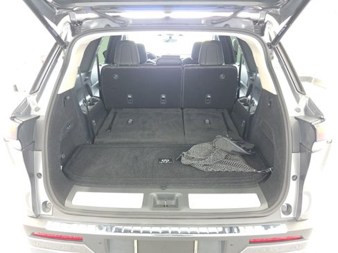 Certified 2023 INFINITI QX60 Sensory w/ Vision Package FWD image 15
