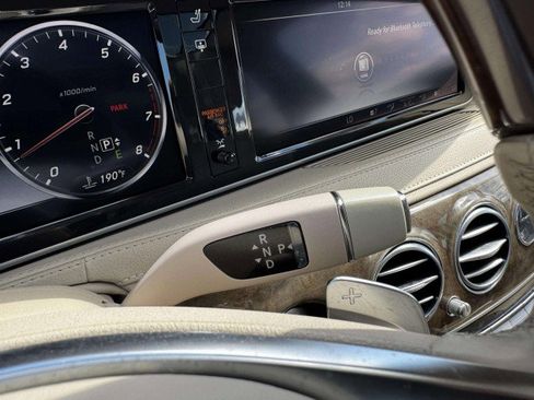 Used 2015 Mercedes-Benz S 550 Sedan image 24