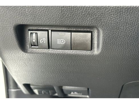 Used 2024 Toyota RAV4 LE AWD/4WD image 30