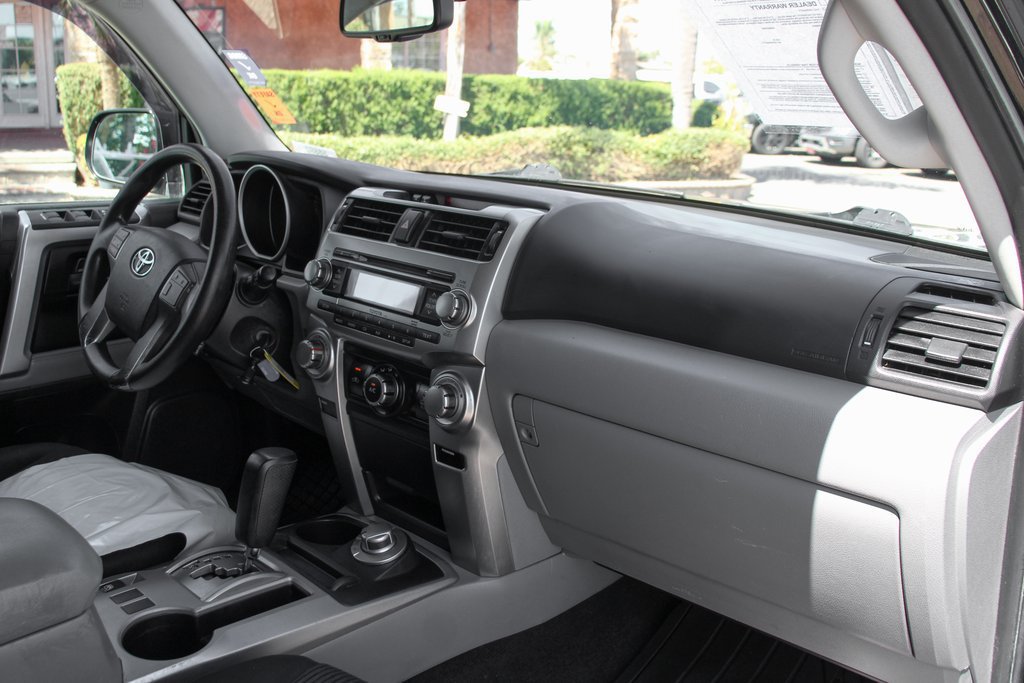 Used 2013 Toyota 4Runner SR5 w/ Convenience Pkg AWD/4WD image 34