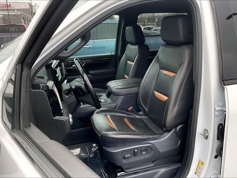 Used 2024 GMC Sierra 2500 AT4 w/ Technology Package image 24