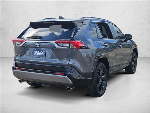 Used 2021 Toyota RAV4 XSE AWD/4WD image 13