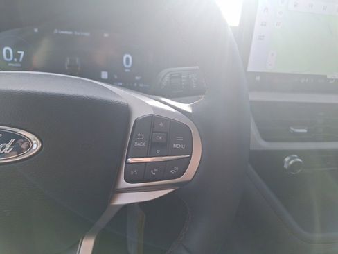 New 2026 Ford Explorer Active w/ Active Comfort Package AWD/4WD image 26