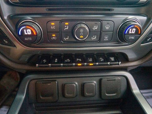 Used 2017 Chevrolet Silverado 2500 LTZ w/ Duramax Plus Package AWD/4WD image 30