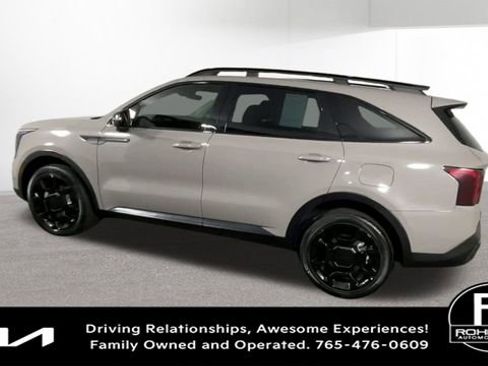 Used 2025 Kia Sorento SX image 6