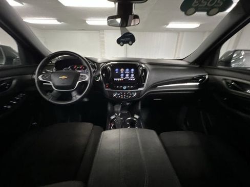 Certified 2023 Chevrolet Traverse LT FWD image 19