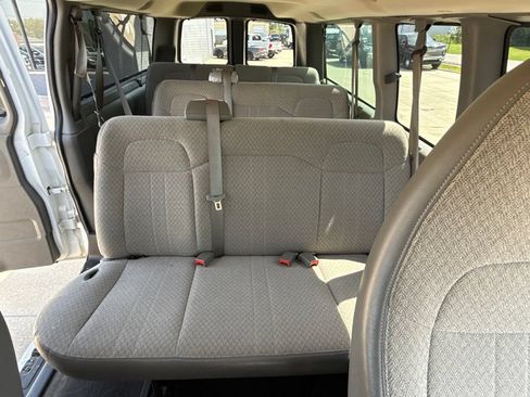 Used 2015 Chevrolet Express 3500 LT w/ LT Preferred Equipment Group RWD image 12