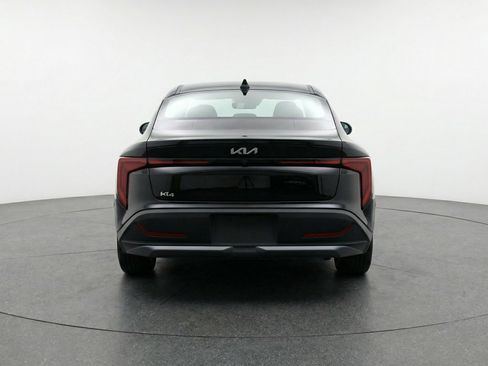 Used 2025 Kia K4 LXS image 7