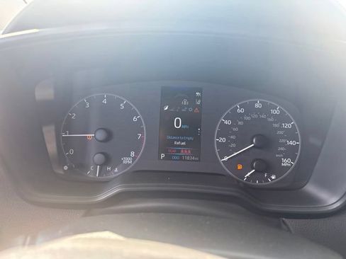 Used 2025 Toyota Corolla LE FWD image 9