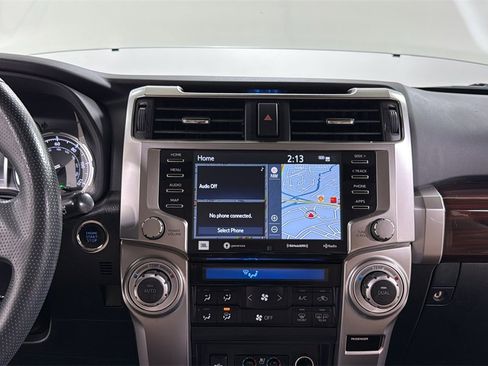 Used 2020 Toyota 4Runner Limited image 10