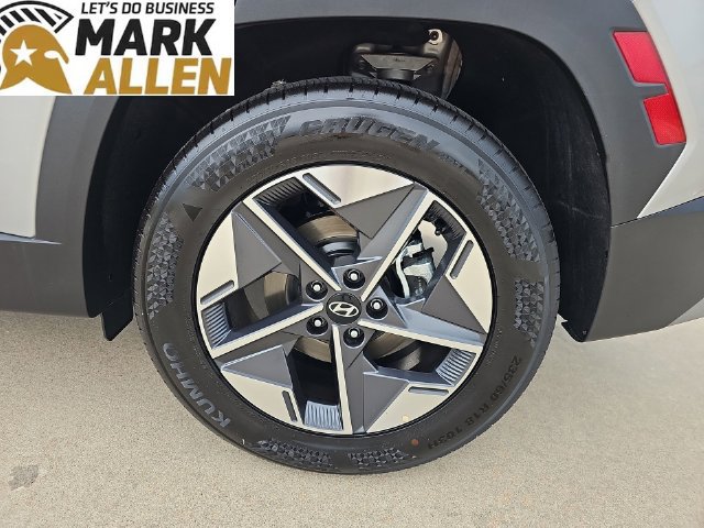 Used 2026 Hyundai Tucson SEL Plus FWD image 32