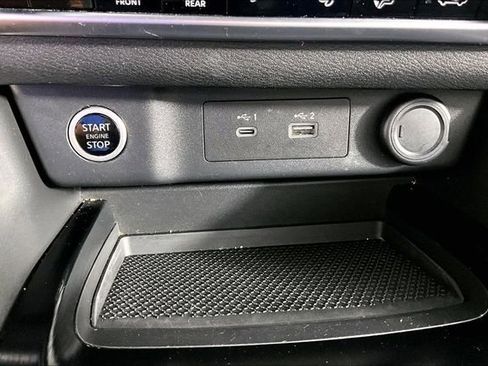 Used 2023 Nissan Rogue SV AWD/4WD image 33