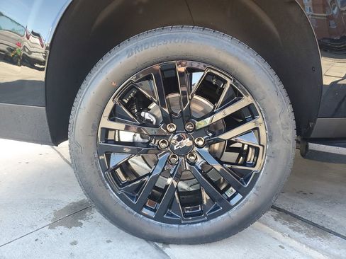 New 2026 Chevrolet Suburban LS w/ LPO, Dark Essentials Package image 6