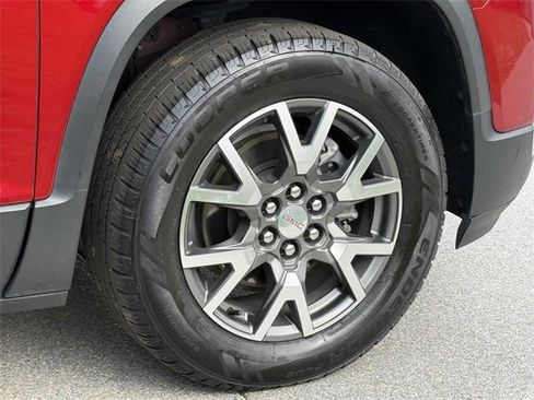 Used 2021 GMC Acadia SLE w/ Driver Convenience Package image 21