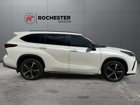 Certified 2021 Toyota Highlander XSE AWD/4WD image 6