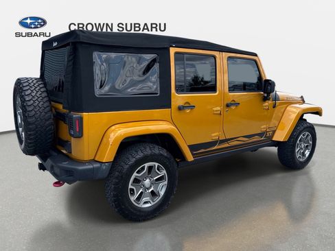 Used 2014 Jeep Wrangler Unlimited Rubicon w/ Connectivity Group AWD/4WD image 4