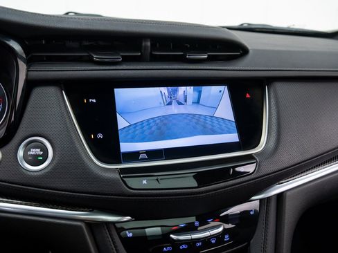 Certified 2022 Cadillac XT5 Sportv w/ LPO, Floor Liner Package image 28