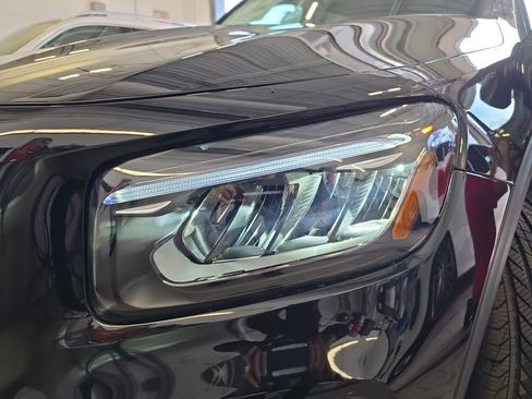 New 2026 Mercedes-Benz GLB 250 image 32