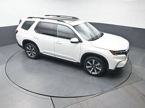 Used 2023 Honda Pilot Elite image 46