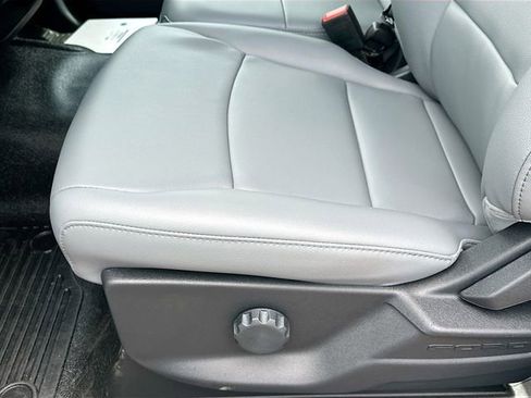 New 2025 Ford F550 2WD Regular Cab Super Duty image 13