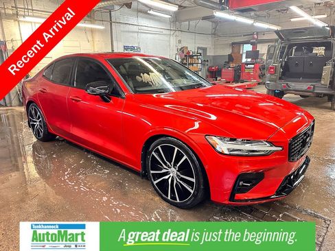 Used 2019 Volvo S60 T6 R-Design AWD/4WD image 1
