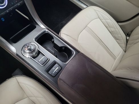 Used 2017 Ford Fusion Platinum image 26