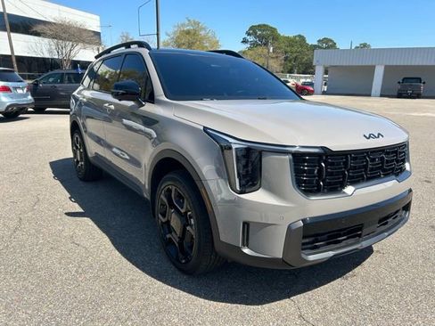 Used 2025 Kia Sorento SX Prestige w/ Olive Brown Leather Package image 2