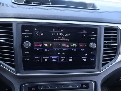 Used 2021 Volkswagen Atlas SE w/ Panoramic Sunroof Package image 26