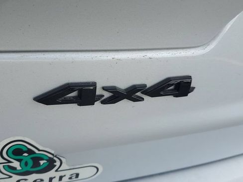 Used 2022 Jeep Grand Cherokee L Laredo AWD/4WD image 6
