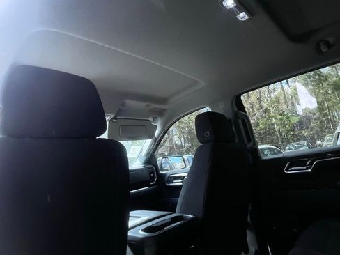 Used 2022 Chevrolet Silverado 1500 LT Trail Boss w/ Protection Package image 7