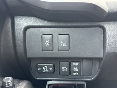 Used 2023 Toyota Tacoma TRD Pro image 31