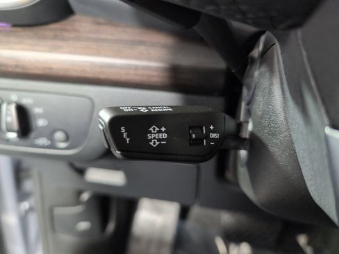 Certified 2025 Audi Q5 2.0T Premium Plus w/ Premium Plus Package image 15