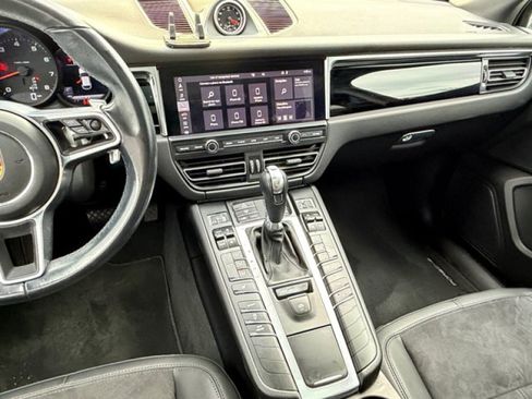 Used 2021 Porsche Macan AWD/4WD image 14