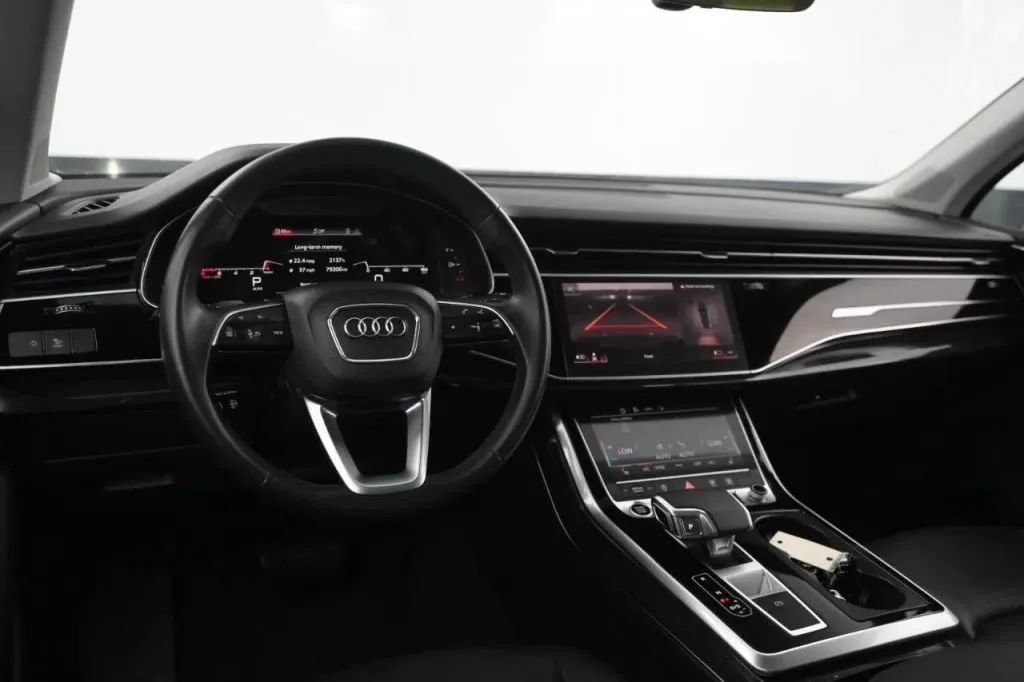Used 2021 Audi Q7 3.0T Premium Plus w/ Premium Plus Package AWD/4WD image 38