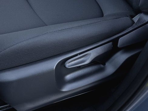 Certified 2026 Toyota Corolla Cross LE FWD image 12