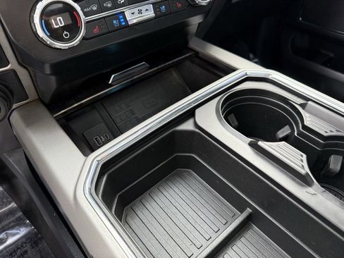 Used 2022 Ford F350 Lariat w/ Lariat Ultimate Package image 27