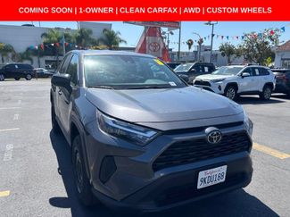 Used 2024 Toyota RAV4 LE AWD/4WD video 1