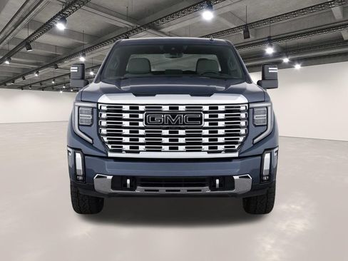 Used 2020 GMC Sierra 2500 Denali w/ Denali Ultimate Package AWD/4WD image 5