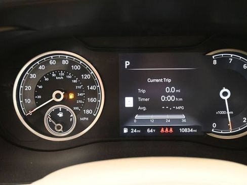 Used 2026 Genesis G70 2.5T Prestige AWD/4WD image 9