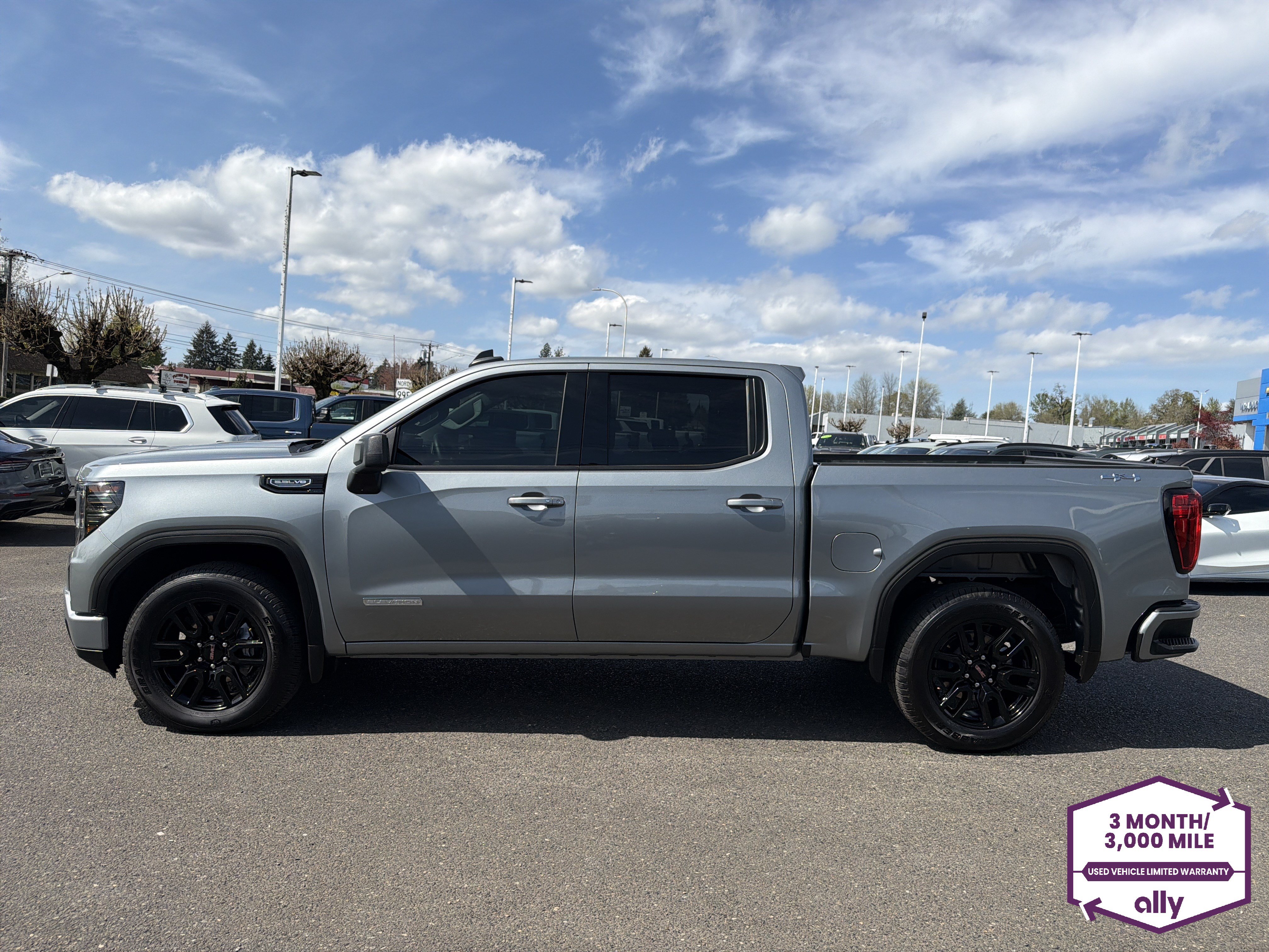 Used 2025 GMC Sierra 1500 Elevation w/ LPO, Elevation Black Package AWD/4WD image 2